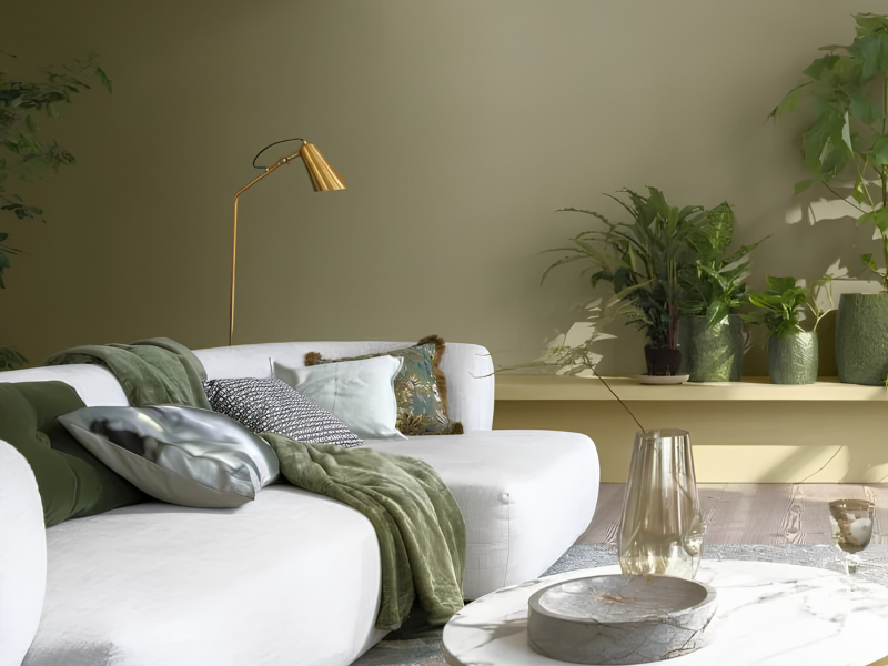 Scandinavische woonkamer met olijfgroene muurverf - AC Mooi Wonen Culemborg